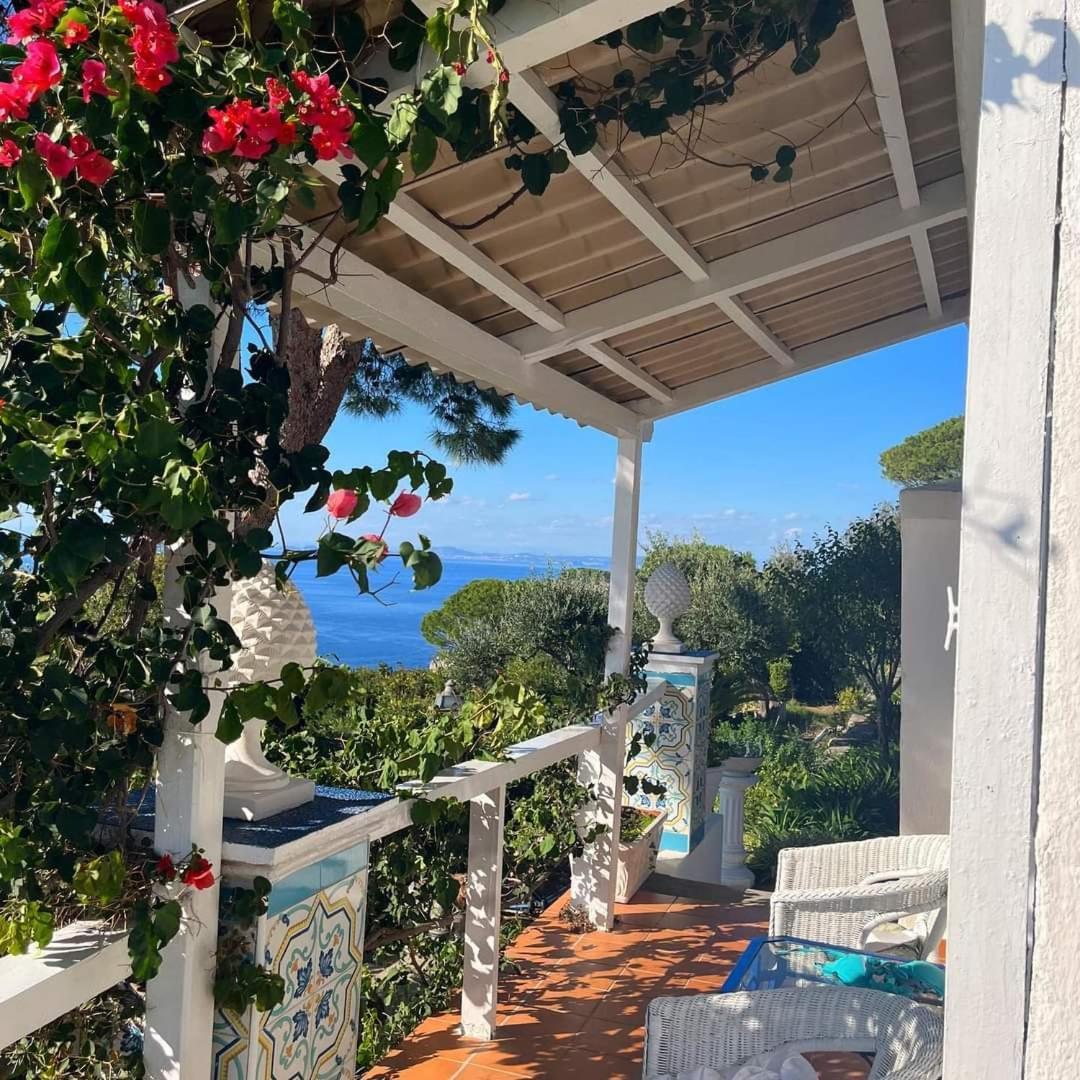 Bb La Guardiia Bed & Breakfast Anacapri  Exterior photo